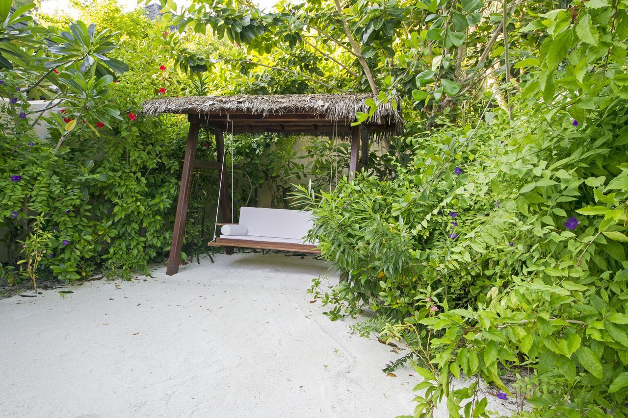 Summer Island Maldives Resort Reethi Rah Kültér fotó